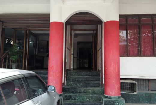 RADHA KRISHNA INN