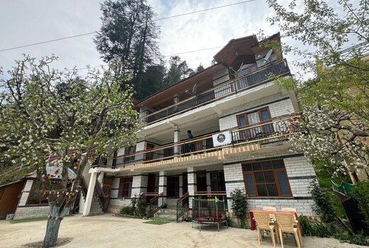 Keyaan Stays Manali
