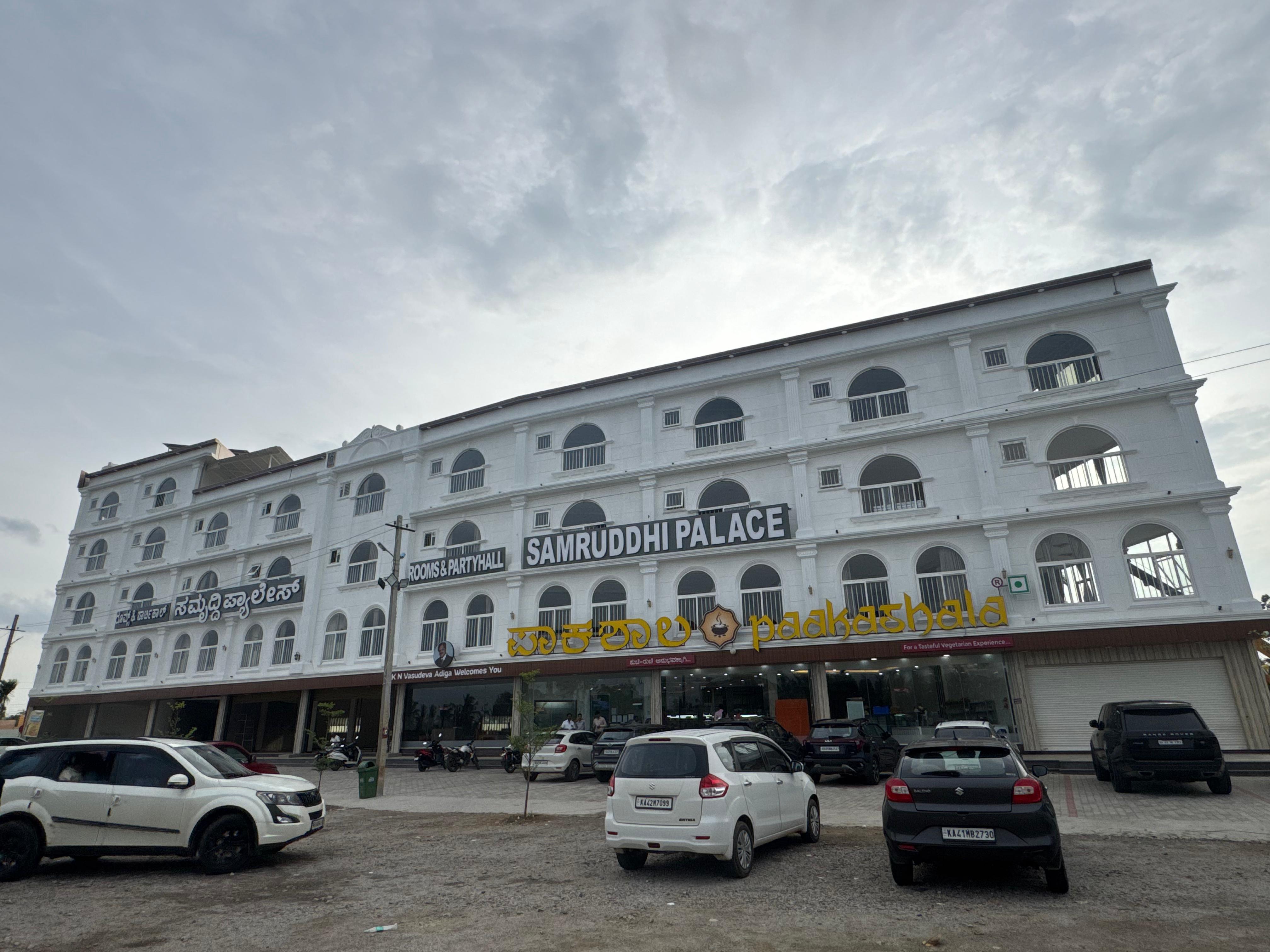 Samruddhi Palace