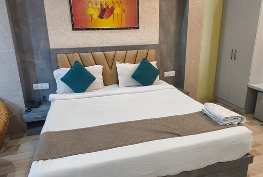 Hotel Gomti Inn Akbarpur