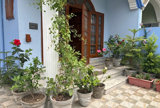 Elegant Villa 2BHK in Dehradun Retro