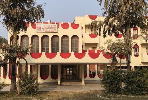 Hotel Jahnavi, Mirzapur