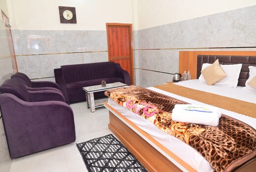 Paramjyoti Home Stay Near Ram Mandir ayodhya