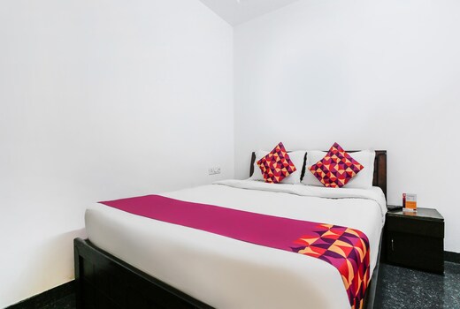 Hotel O Lotus