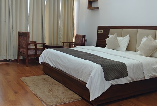 Surya Lake View Retreat