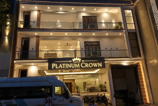Hotel Platinum Crown