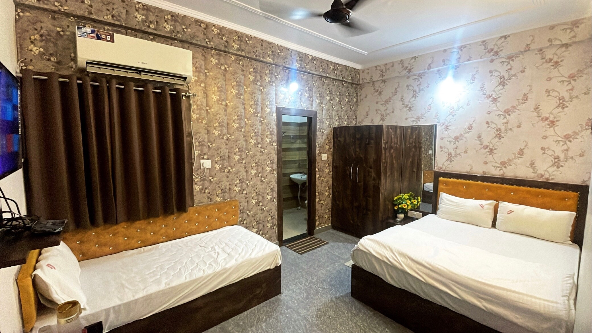 Hotel Yugantar