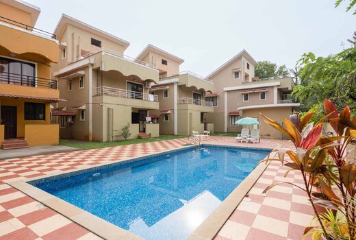 Sakura by Mangrove Stays