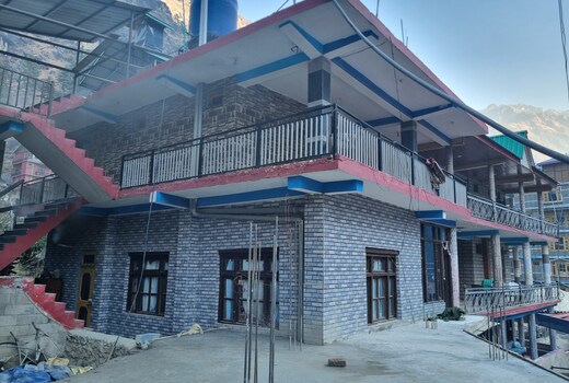 Shanti home stay