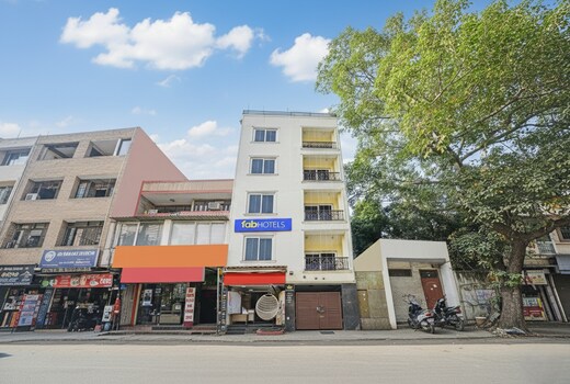 FabHotel AK Villa
