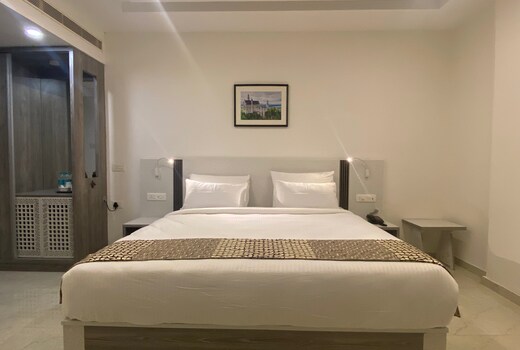 Dash Hotels - Affordable Luxury