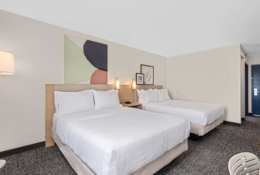 Spark by Hilton Fredericksburg Southpoint