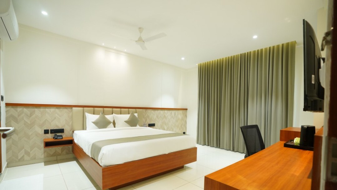 Leonar Hotels