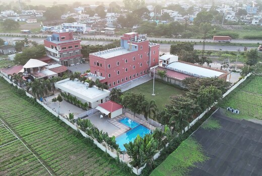 AAVAS Hotel Resort