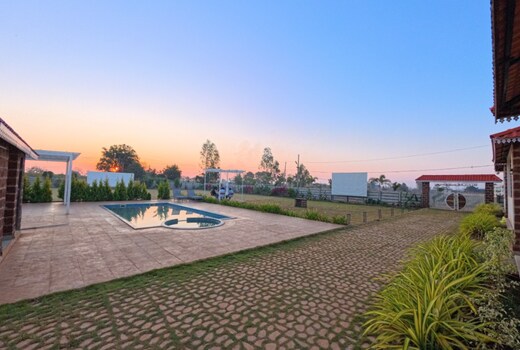 Redstone Vintage Resorts