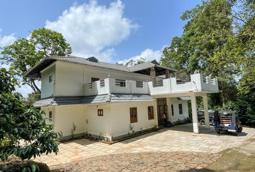 Out Of Town Homestay