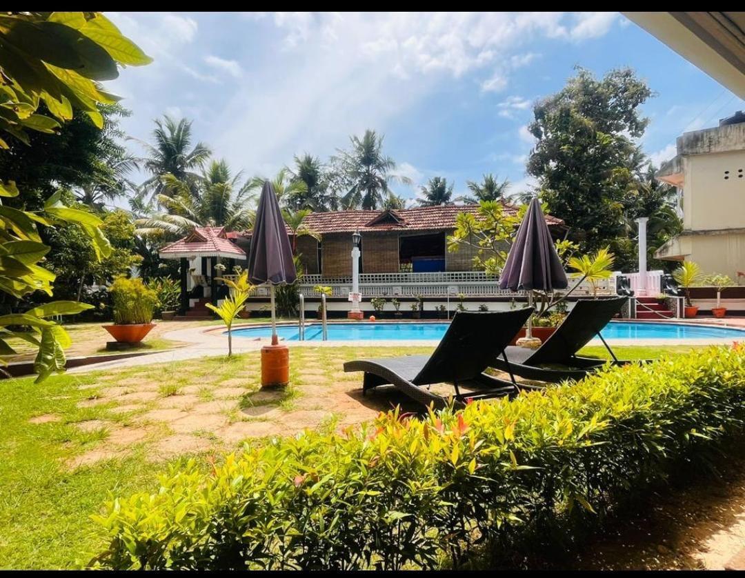 Golden Sands Beach Resort