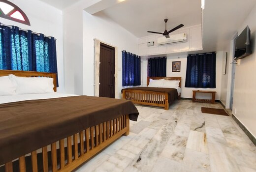 Sri Inn