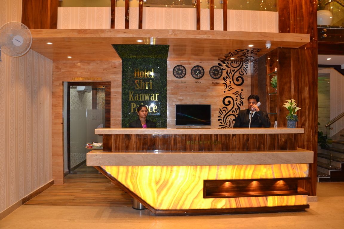 Shri Hotel Kanwar Palace