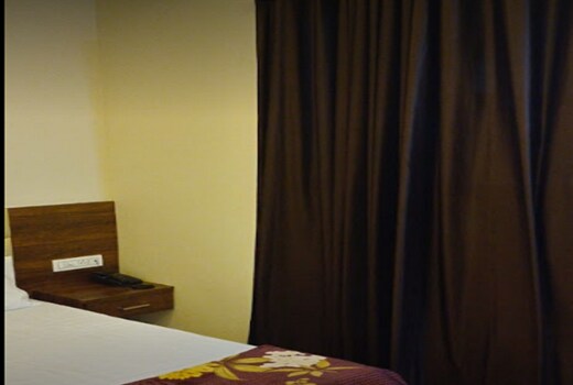 Hotel Aditya Inn