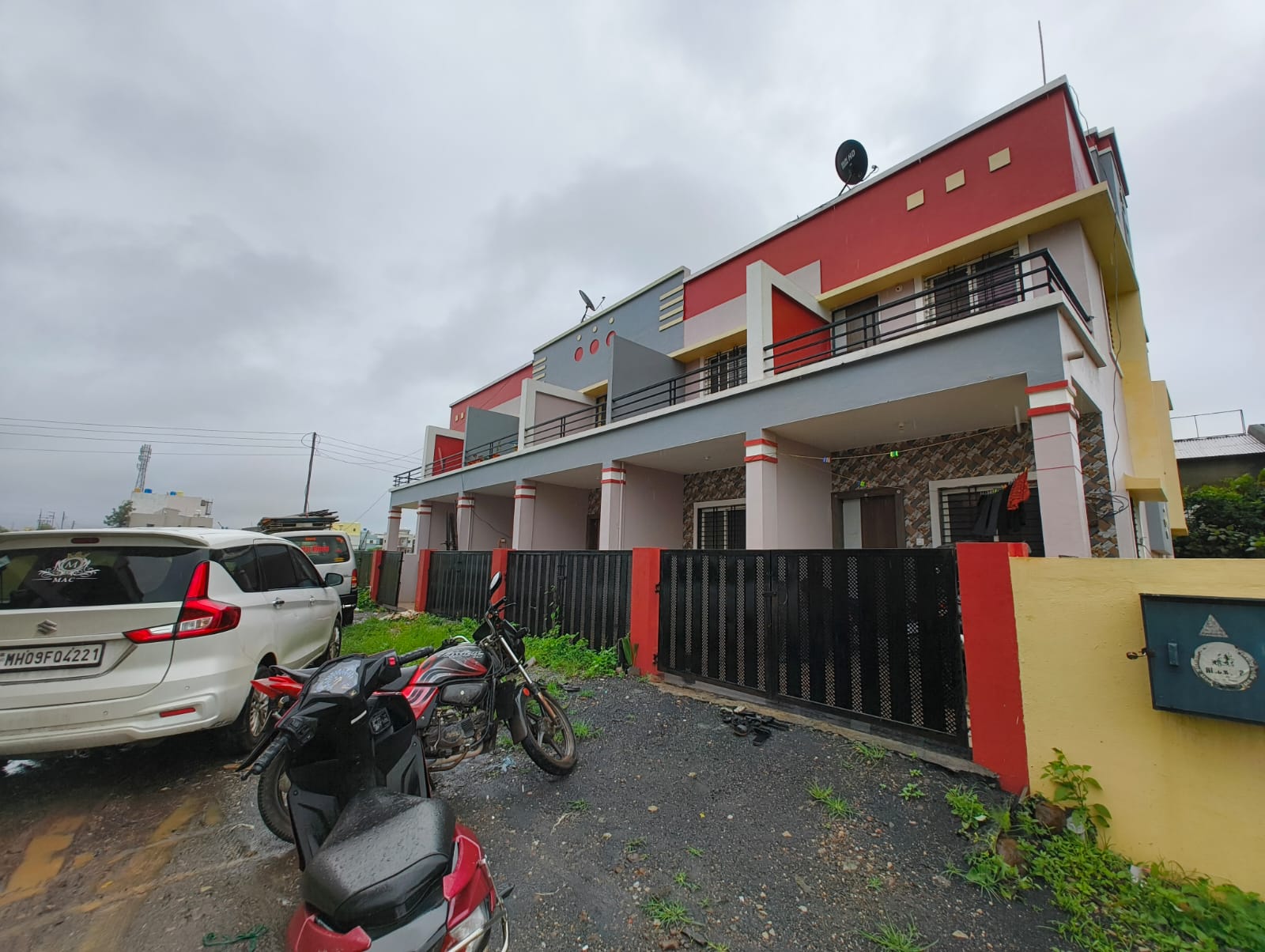 Mihaan Dream Villa ( Row House )