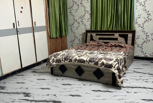 Aadhar Homestay Nr Shashtri Nagar Cricket Stadium