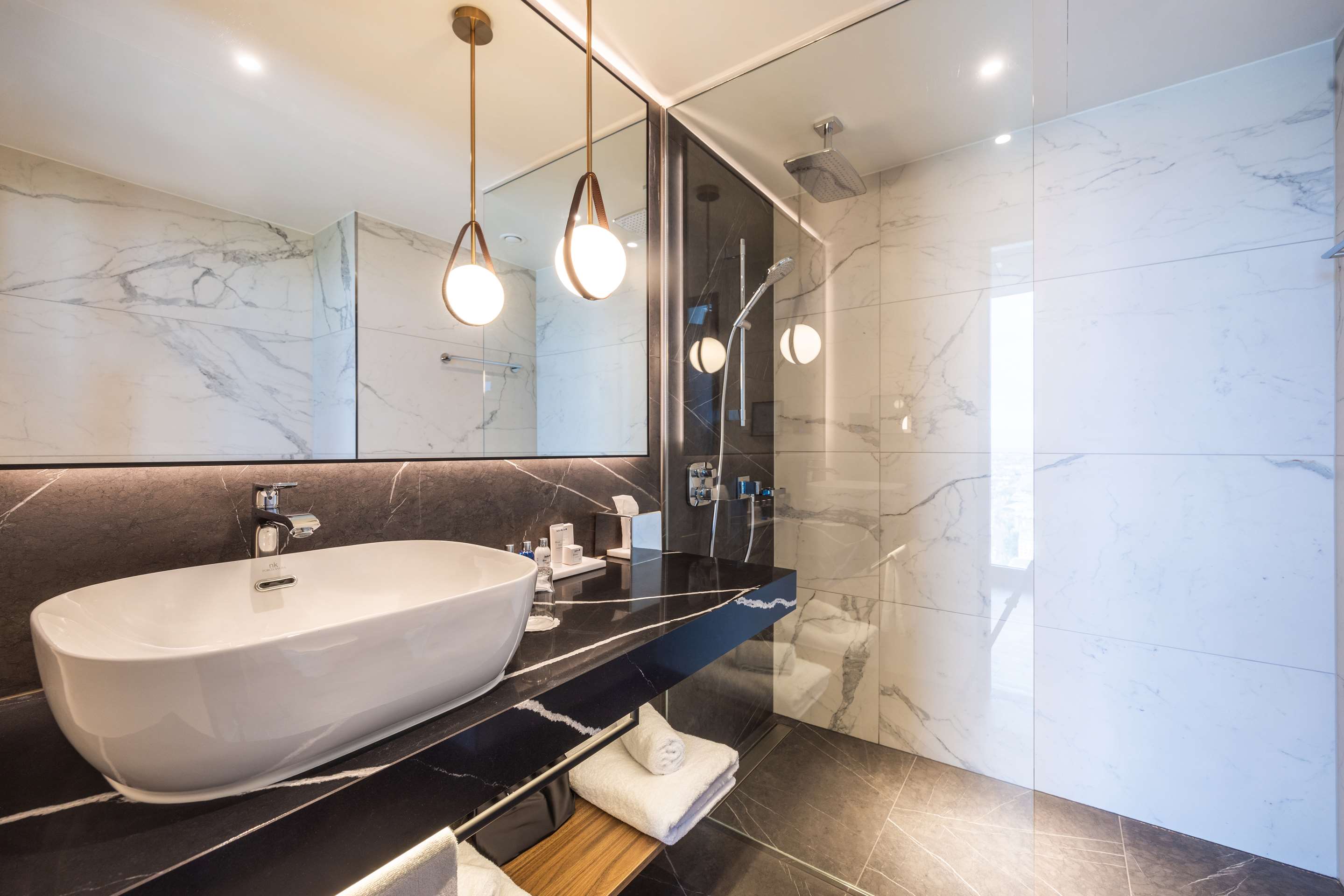 Radisson Blu Hotel at Porsche Design Tower Stuttgart