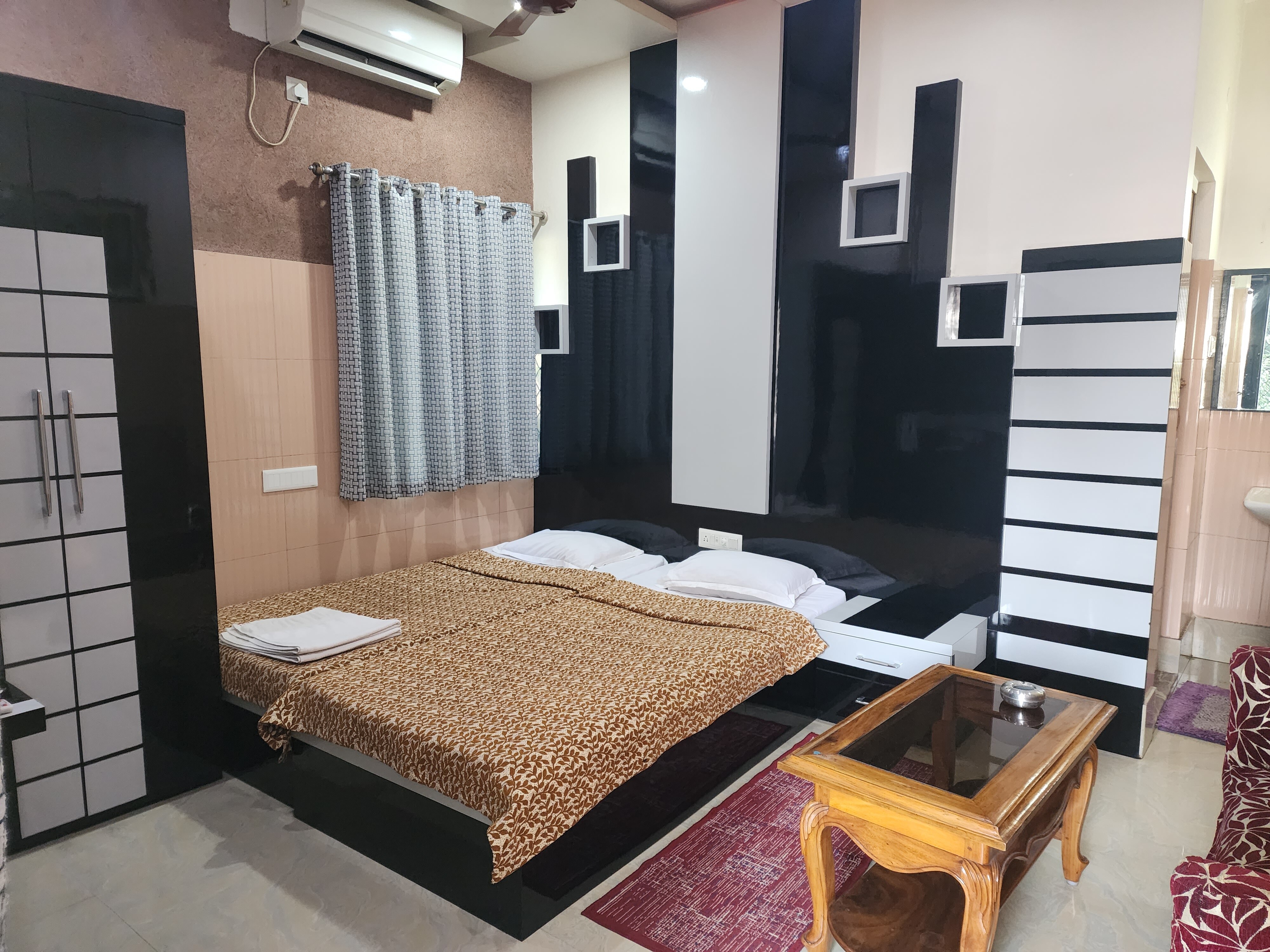 Hotel Surja Laxmi