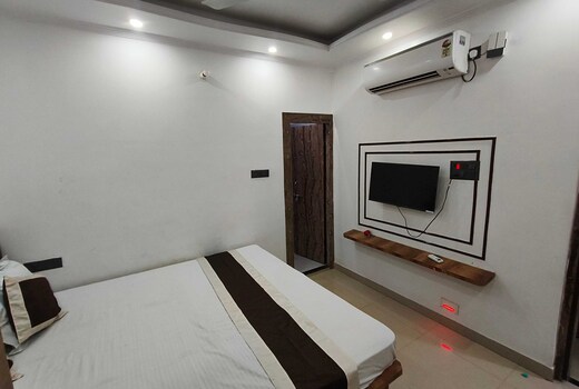 Hotel O The Royal Imperial
