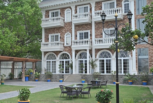Dharm Resort