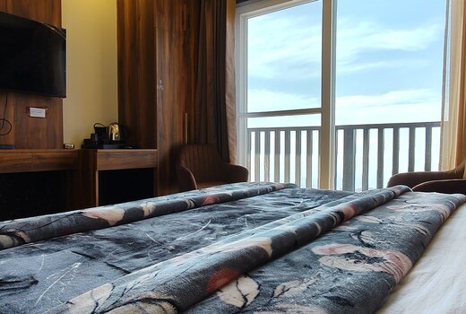 Paradise Inn