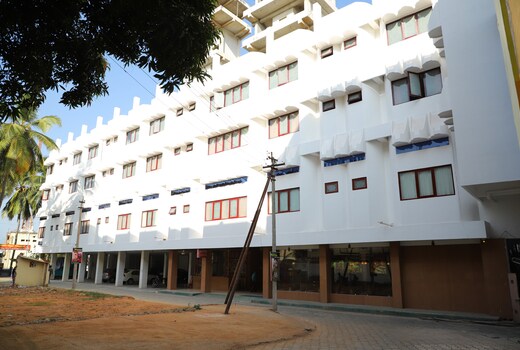 HOTEL CANAAN