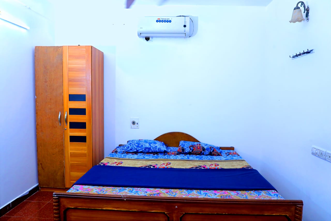 Kanathur farm house
