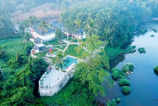 Pakalakam River Resort