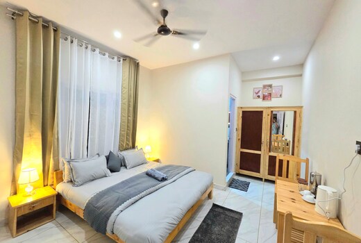 Abhi Homes 360 mountain views