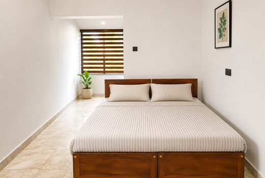 Thekkumpuram Tourist Home