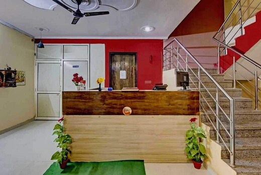 Hotel O Rose Residency