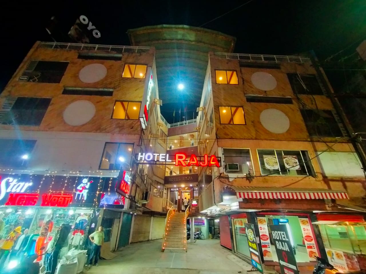 Hotel Raja