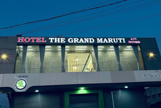 HOTEL THE GRAND MARUTI