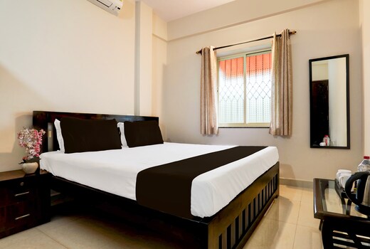 Hotel O Aqua Service Apartments