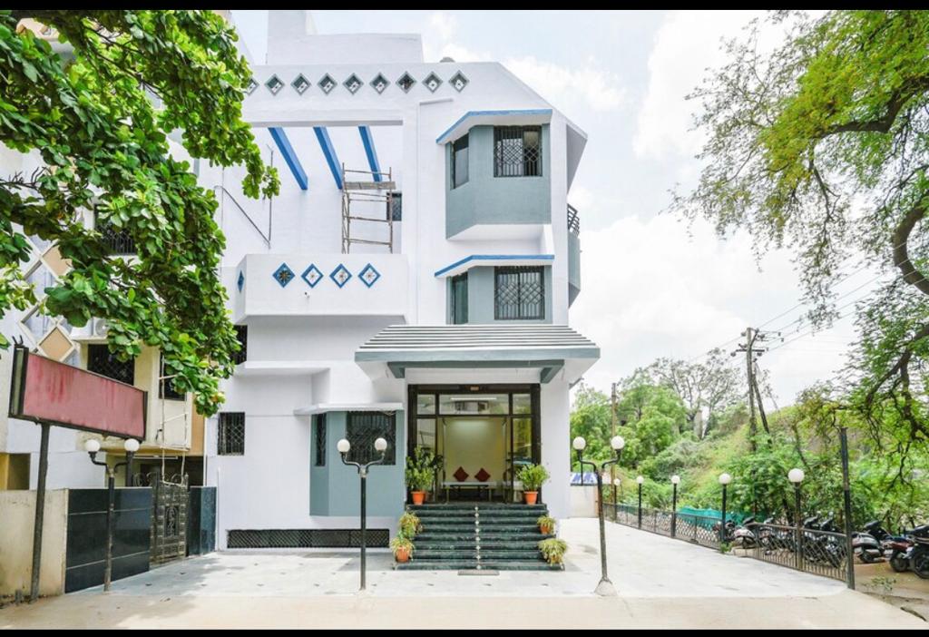 Hotel Ashoka Executive