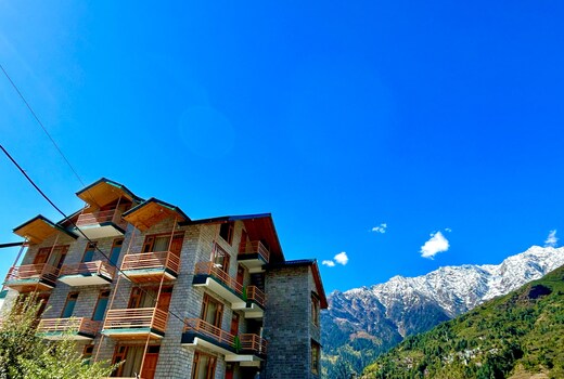 BSR resort by Apple Orchard
