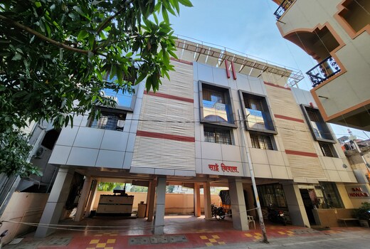 HOTEL SAI NIWAS
