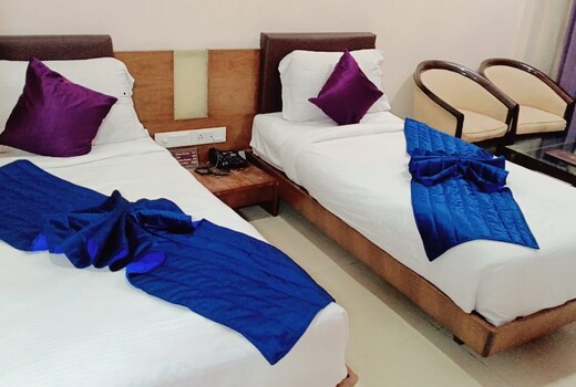 Canary Inn Hotel