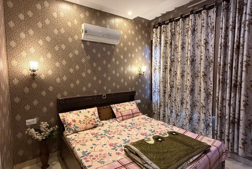 Anandalaya Independent Spacious Premium Studio