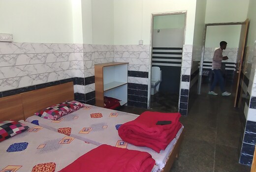 Baba Ramdev Hotel And Restaurant