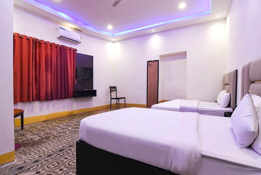 Hotel KGF Opposite Quest Mall