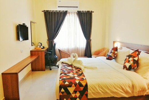 L E SANARA RESIDENCY