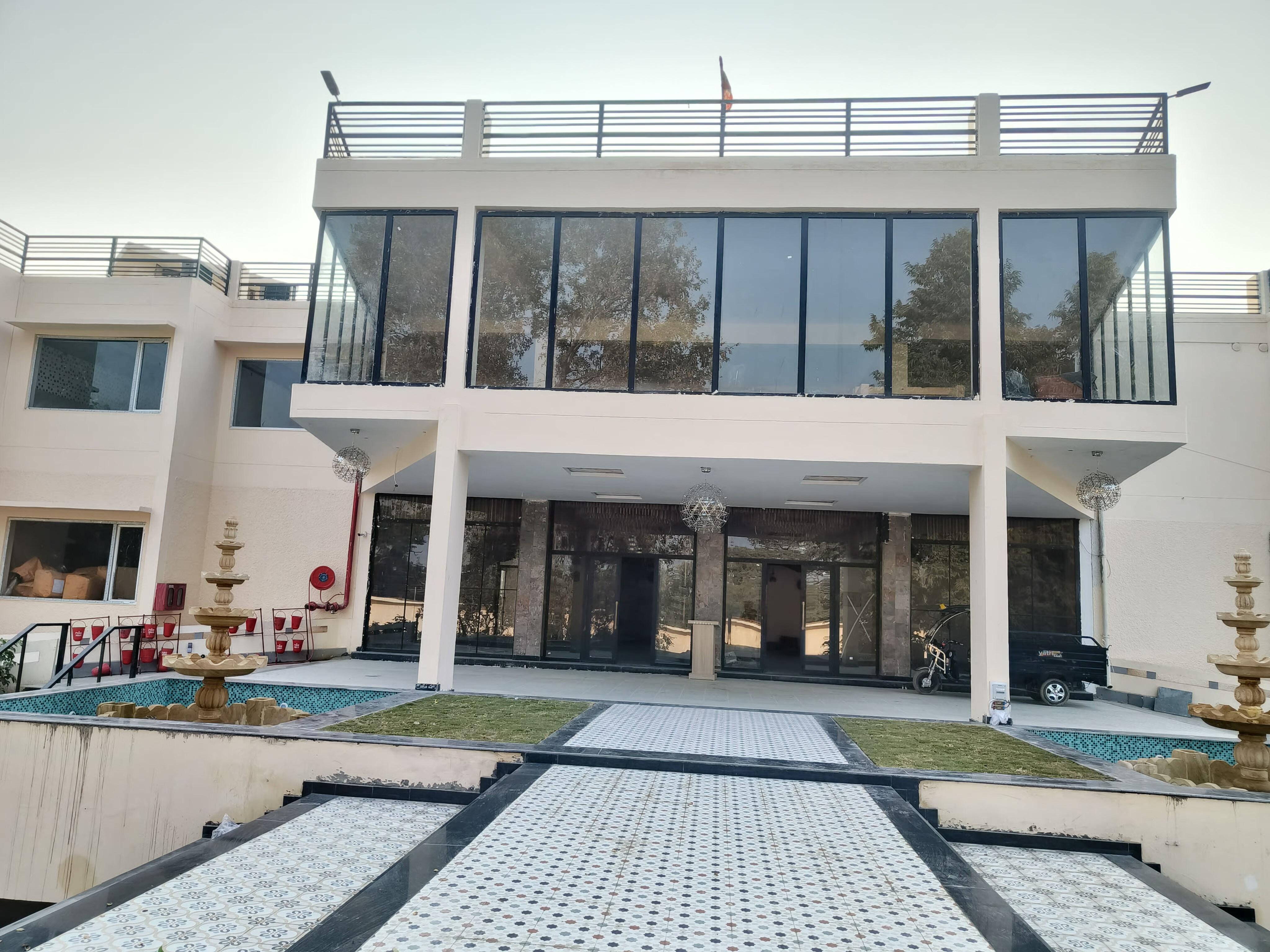 Main gallery