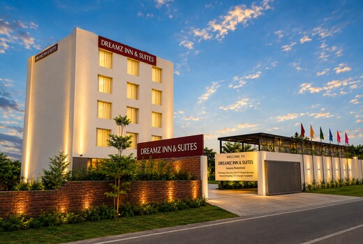 Hotel Dreamz Inn & Suites Siswan